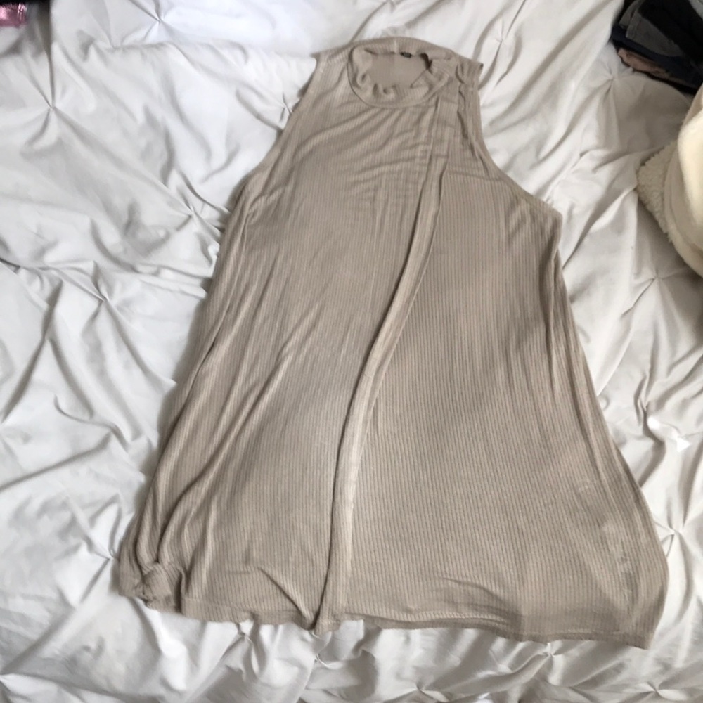 tan kendall and kylie dress